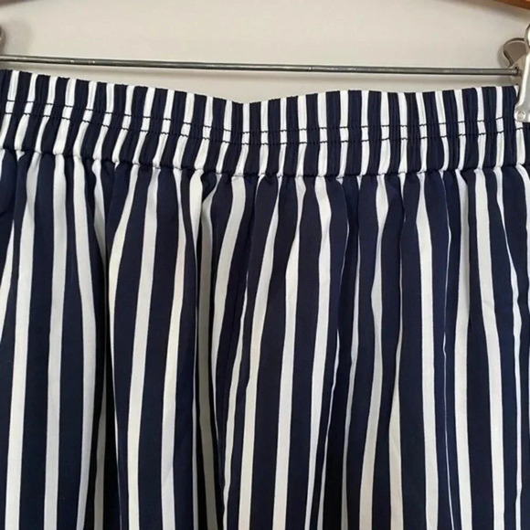 NWT J.Crew Mercantile Navy and White Striped Skirt - Picture 9 of 10
